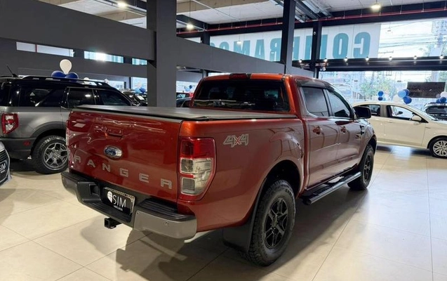 imagem-https://www.socarrao.com.br/sc-vehicle-images-prod/3644513/1789671782589-8450820_7_B_6b46a7f643.jpeg