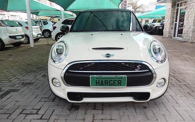 imagem-https://www.socarrao.com.br/sc-vehicle-images-prod/3644579/1788538897165-e19e0ded84224c68bb0351f6ea8d9cd0_1788381345924.jpg