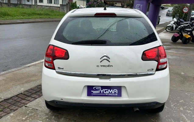 imagem-https://www.socarrao.com.br/sc-vehicle-images-prod/3644915/1788541782770-dda287b1dccc4455a35b98c66cdba2a1_1788539662608.jpg