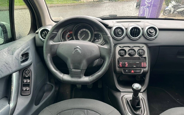 imagem-https://www.socarrao.com.br/sc-vehicle-images-prod/3644915/1788541782774-3b5b7c72ae8149d3ad62bde9395e6557_1788539662630.jpg