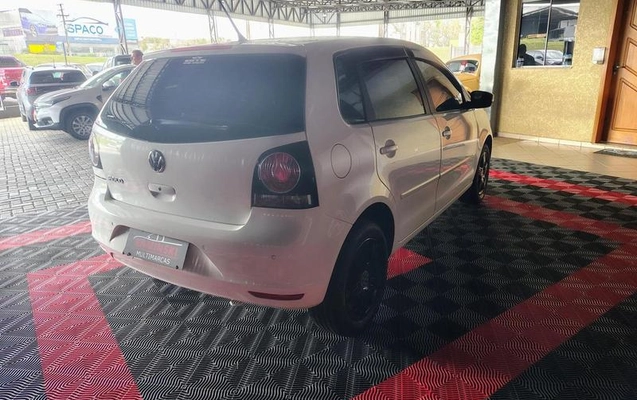 imagem-https://www.socarrao.com.br/sc-vehicle-images-prod/3644922/1788540049403-8368819_5_B_6f4b6ba7e5.jpeg