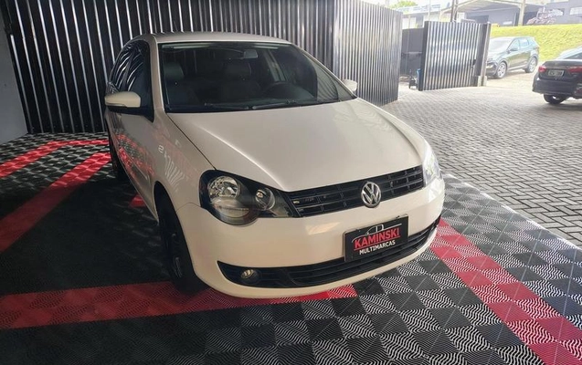 imagem-https://www.socarrao.com.br/sc-vehicle-images-prod/3644922/1788540049412-8368819_10_B_2d76a73073.jpeg