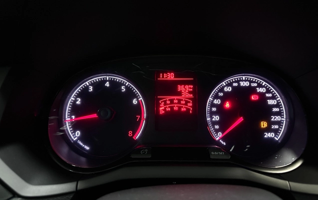 imagem-https://www.socarrao.com.br/sc-vehicle-images-prod/3644931/1788540643396-a13f1357-d953-4459-a394-3e9bd03e2e82.jpg