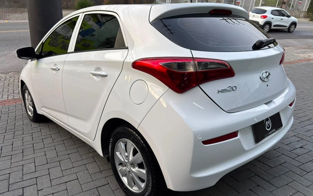 imagem-https://www.socarrao.com.br/sc-vehicle-images-prod/3645118/1788540709495-9107cd63-8634-1ce1-3abd-3a22bc121b9a.jpg