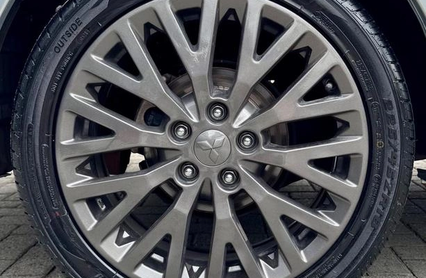 imagem-https://www.socarrao.com.br/sc-vehicle-images-prod/3645123/1788612777541-8451091_1_B_ebe585480a.jpeg