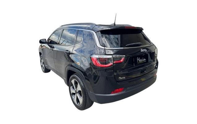 imagem-https://www.socarrao.com.br/sc-vehicle-images-prod/3645160/1788547300033-r3Wj6l6jdsKqORDPL77bCBrmxHpmg9cs.jpg