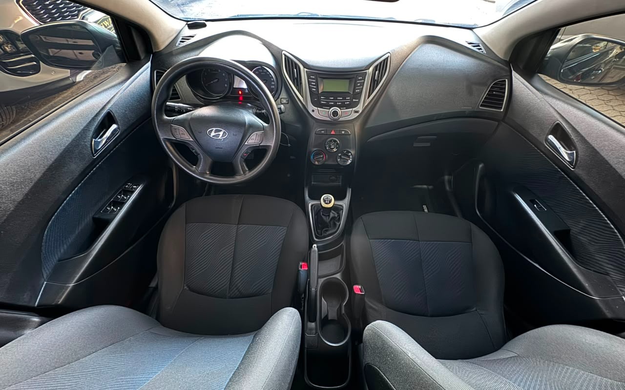 imagem-https://www.socarrao.com.br/sc-vehicle-images-prod/3645273/1788541127334-SEIyMCBQUkVUTyAyMDE0IDE1LmpwZw.jpg