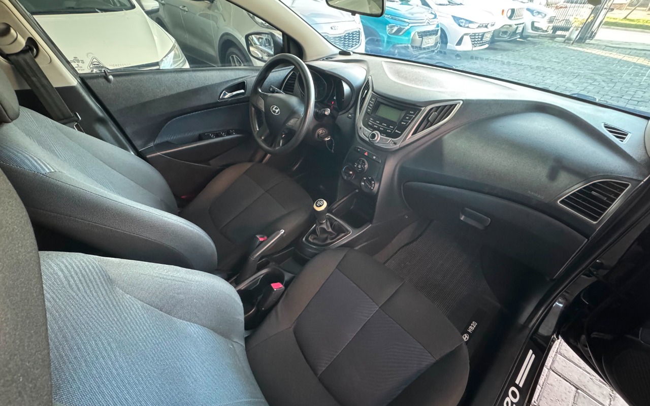 imagem-https://www.socarrao.com.br/sc-vehicle-images-prod/3645273/1788541127459-SEIyMCBQUkVUTyAyMDE0IDYuanBn.jpg
