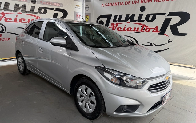 imagem-https://www.socarrao.com.br/sc-vehicle-images-prod/3645276/1788541047708-95aa12e8-61cc-4b89-9fdc-5d0e6176c461.jpg