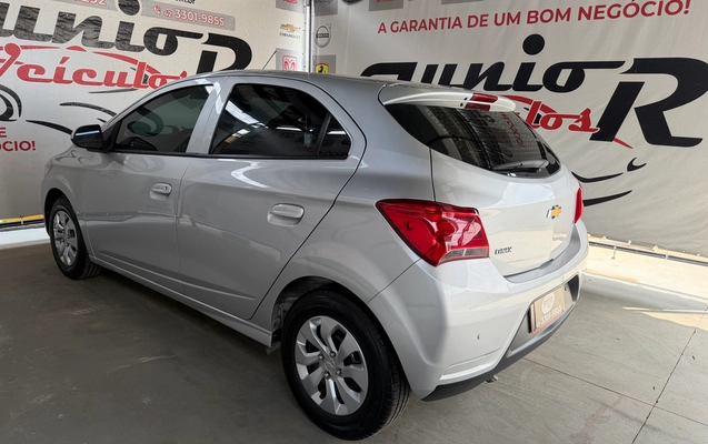 imagem-https://www.socarrao.com.br/sc-vehicle-images-prod/3645276/1788541047741-1b57be36-cb79-48f6-ba79-b4c8c8b4a0a0.jpg