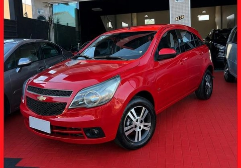 Chevrolet Agile 2013 Vermelho — foto 1 de 3