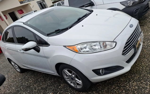 imagem-https://www.socarrao.com.br/sc-vehicle-images-prod/3645295/1788541231059-MWYwZTQ5YTUtMGYyMi00ZjAxLWIzZTQtMjBkYWNiMzcyYTNjLmpmaWY.jfif