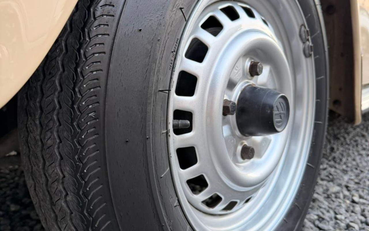imagem-https://www.socarrao.com.br/sc-vehicle-images-prod/3645301/1788541296828-V2hhdHNBcHAgSW1hZ2UgMjAyNi0wOS0wMyBhdCAxOC4wMS4wOSAoMSkuanBlZw.jpeg