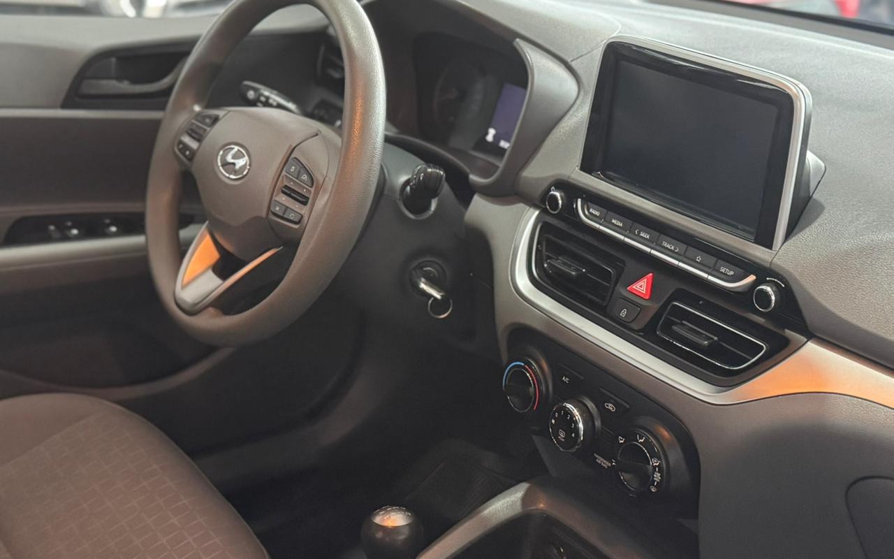 imagem-https://www.socarrao.com.br/sc-vehicle-images-prod/3645304/1788541367329-SEIyMFMgQlJBTkNPIDExLmpwZw.jpg