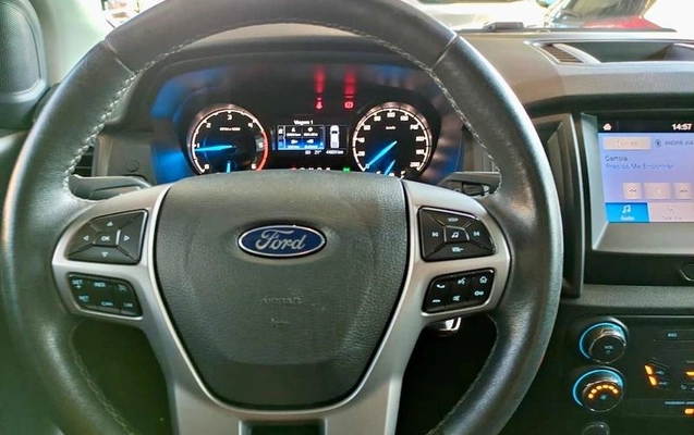 imagem-https://www.socarrao.com.br/sc-vehicle-images-prod/3645309/1789160054761-8451143_11_B_8a793ce0b7.jpeg
