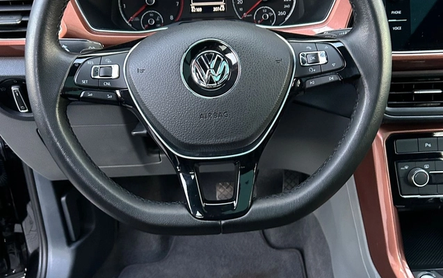 imagem-https://www.socarrao.com.br/sc-vehicle-images-prod/3645315/1788541639187-c89da19f-6206-4dd2-a32f-6500198a1fee.jpg