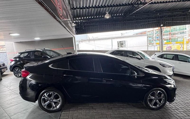 imagem-https://www.socarrao.com.br/sc-vehicle-images-prod/3645316/1788541639364-8449594_9_B_933490919c.jpeg