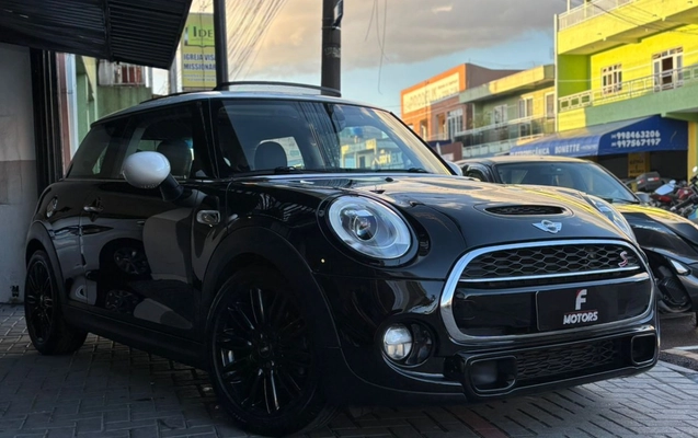 imagem-https://www.socarrao.com.br/sc-vehicle-images-prod/3645595/1788542153443-SU1HLTIwMjYwOTAzLVdBMDAzMC5qcGc.jpg