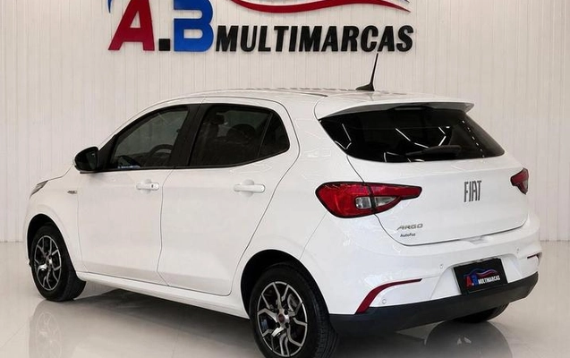 imagem-https://www.socarrao.com.br/sc-vehicle-images-prod/3645612/1788542225355-8449944_11_B_2876ce4437.jpeg