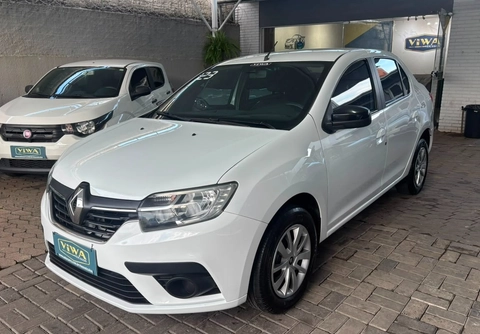 Renault Logan 2023 Branco — foto 1 de 3
