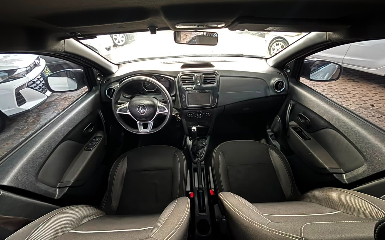imagem-https://www.socarrao.com.br/sc-vehicle-images-prod/3645641/1788542392925-TE9HQU4gNy5qcGc.jpg