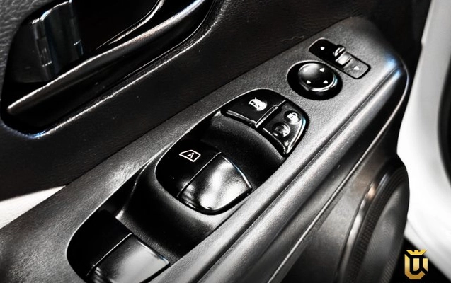 imagem-https://www.socarrao.com.br/sc-vehicle-images-prod/3645646/1788542442649-700091_6375793.jpg