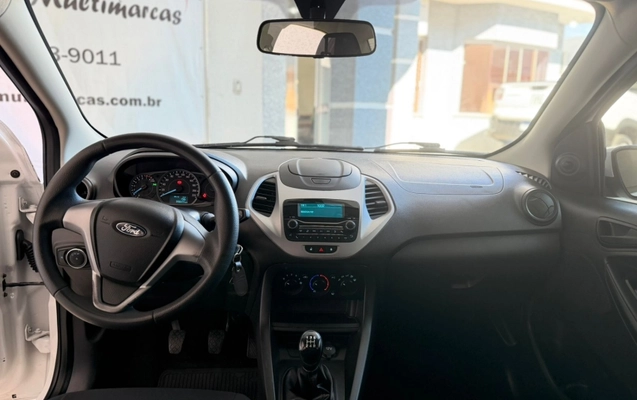 imagem-https://www.socarrao.com.br/sc-vehicle-images-prod/3645670/1788542531350-WWmaxgrxAG0R2qdpKBsieX6azF2XN3RZ.jpg