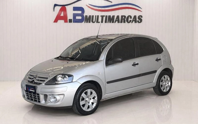 imagem-https://www.socarrao.com.br/sc-vehicle-images-prod/3645688/1789158486399-8439413_11_B_18b54a6621.jpeg