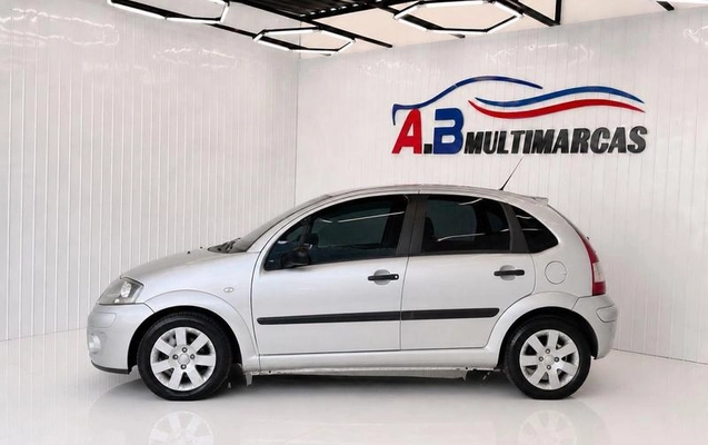 imagem-https://www.socarrao.com.br/sc-vehicle-images-prod/3645688/1789158486400-8439413_7_B_82a17ef12f.jpeg