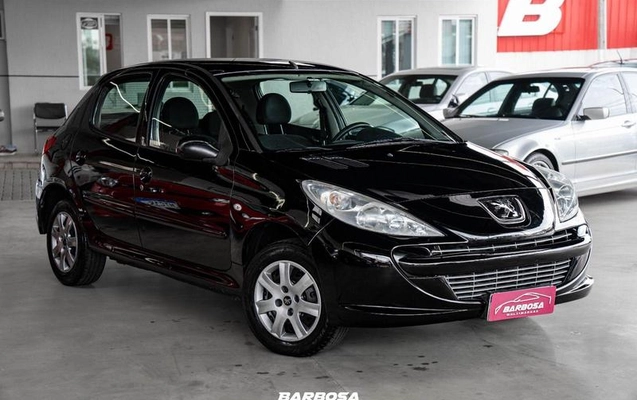 imagem-https://www.socarrao.com.br/sc-vehicle-images-prod/3645694/1788542704001-8451270_1_B_97c0b89043.jpeg