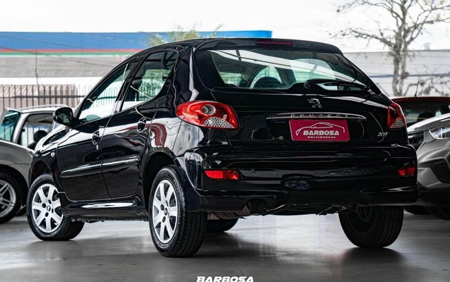 imagem-https://www.socarrao.com.br/sc-vehicle-images-prod/3645694/1788542704010-8451270_4_B_d903c64619.jpeg