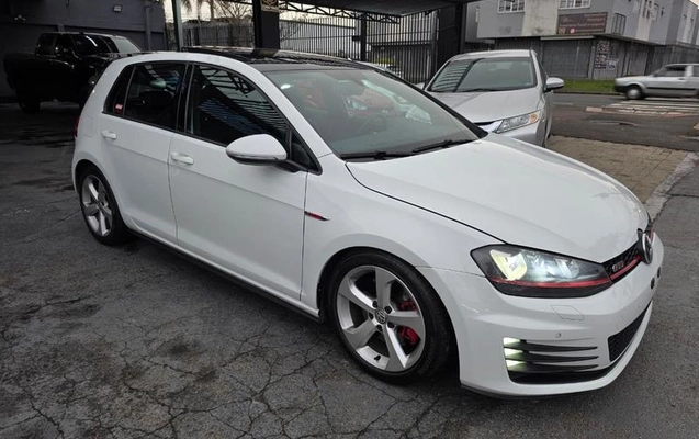 imagem-https://www.socarrao.com.br/sc-vehicle-images-prod/3645698/1788989702411-8446977_2_B_8397e37024.jpeg