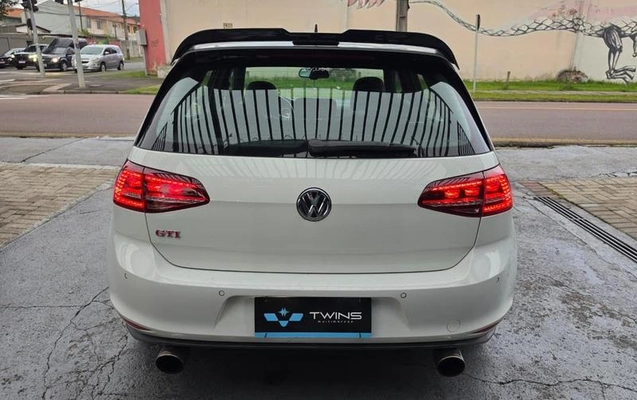imagem-https://www.socarrao.com.br/sc-vehicle-images-prod/3645698/1788989702417-8446977_9_B_61eea8861f.jpeg