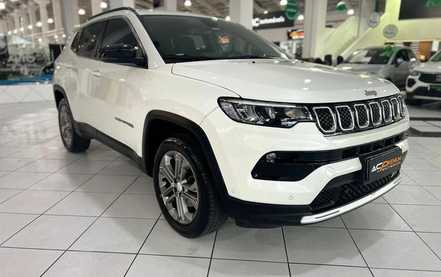 imagem-https://www.socarrao.com.br/sc-vehicle-images-prod/3645702/1789659607953-8444551_2_B_060e9c20f6.jpeg