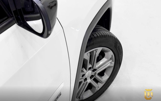 imagem-https://www.socarrao.com.br/sc-vehicle-images-prod/3645706/1788542825590-700087_6375717.jpg