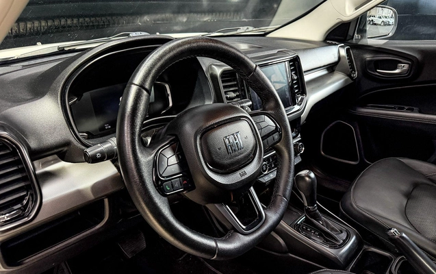 imagem-https://www.socarrao.com.br/sc-vehicle-images-prod/3645709/1788973207170-21465eafb963459eb2dabbadc22b6513_1788538978379.jpg