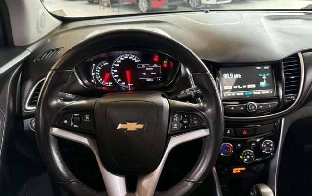 imagem-https://www.socarrao.com.br/sc-vehicle-images-prod/3645738/1789406044603-8449207_7_B_2458766527.jpeg