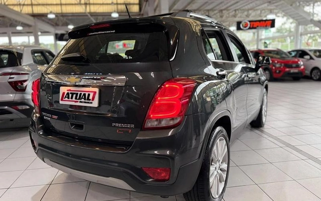 imagem-https://www.socarrao.com.br/sc-vehicle-images-prod/3645738/1789406044604-8449207_8_B_9b88a0e185.jpeg