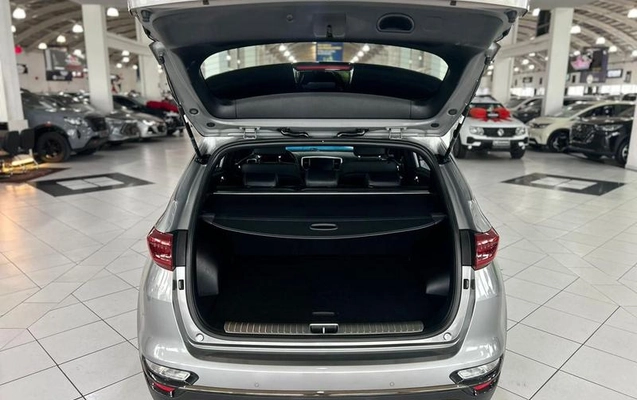 imagem-https://www.socarrao.com.br/sc-vehicle-images-prod/3645754/1789420007260-8448433_10_B_8f709a5d3c.jpeg