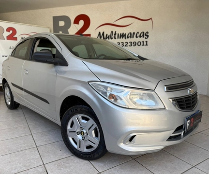 Chevrolet Onix 2015 Prata — foto 1 de 3