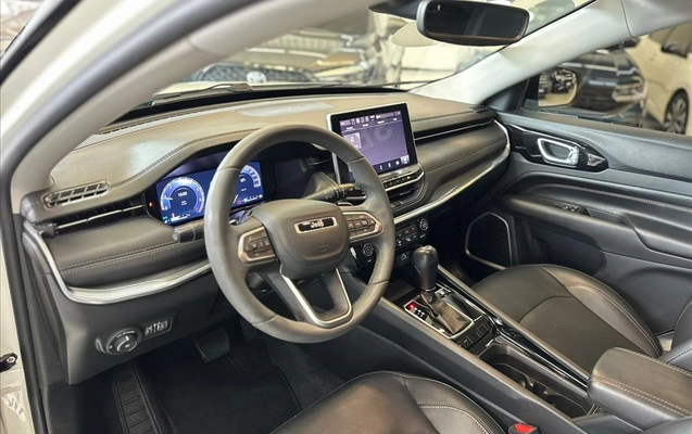 imagem-https://www.socarrao.com.br/sc-vehicle-images-prod/3645931/1789766758635-afb35a03-3c17-4ff8-ac9a-1772ae3e230f20260904142213.jpeg