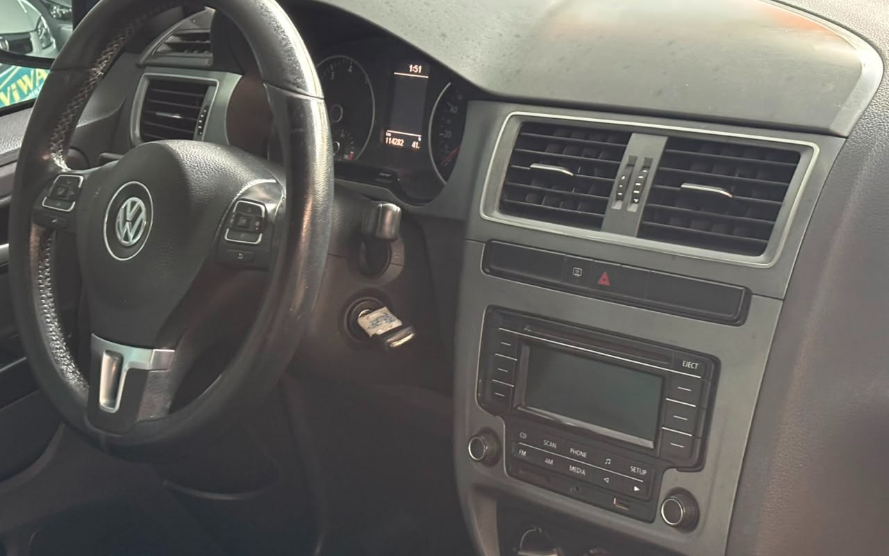 imagem-https://www.socarrao.com.br/sc-vehicle-images-prod/3645967/1788543243025-Rk9YIDMuanBn.jpg