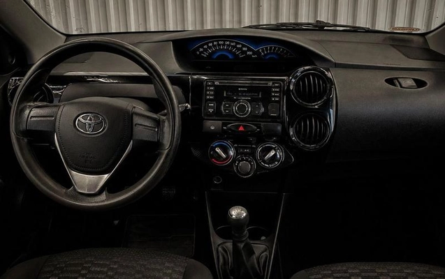 imagem-https://www.socarrao.com.br/sc-vehicle-images-prod/3645997/1788543363449-8439403_2_B_87728aa2b9.jpeg