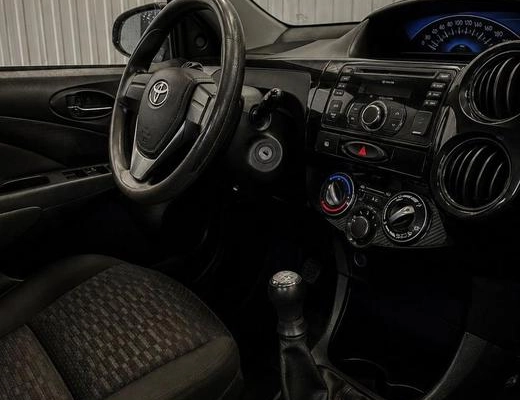 imagem-https://www.socarrao.com.br/sc-vehicle-images-prod/3645997/1788543363453-8439403_4_B_0ec7c4f368.jpeg