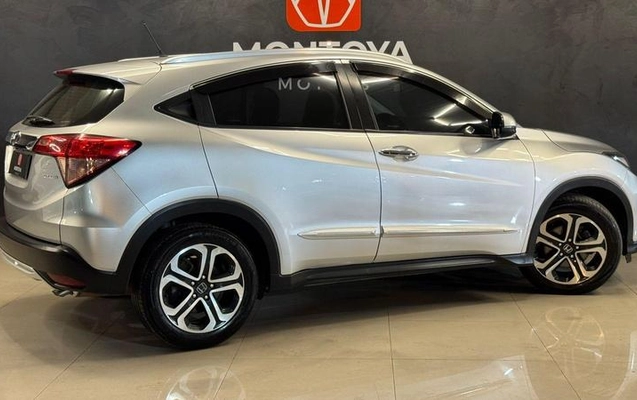 imagem-https://www.socarrao.com.br/sc-vehicle-images-prod/3646031/1788986221211-8430334_2_B_496c09c53b.jpeg