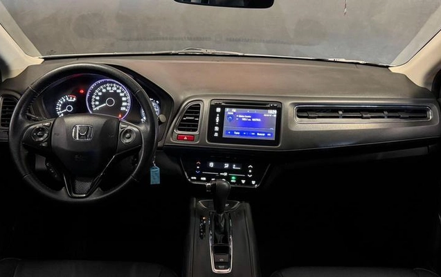imagem-https://www.socarrao.com.br/sc-vehicle-images-prod/3646031/1788986221212-8430334_8_B_77c3d133bc.jpeg