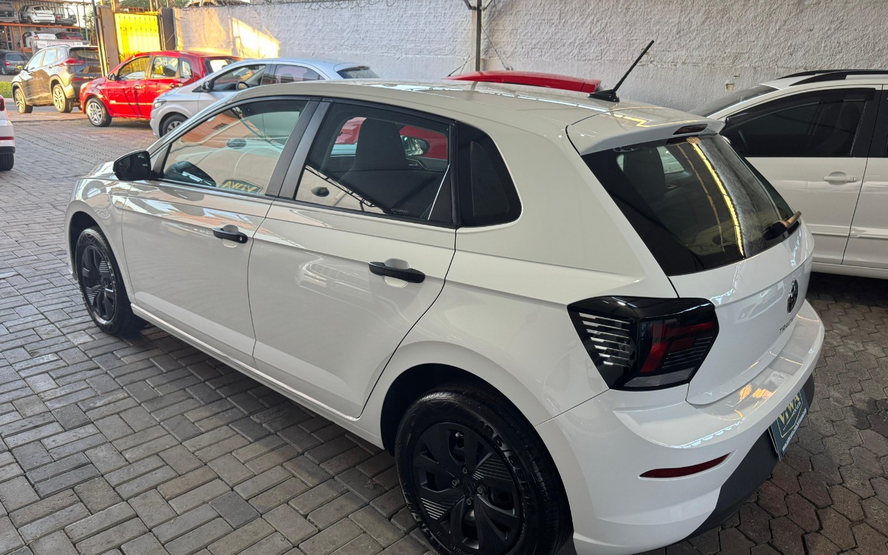 imagem-https://www.socarrao.com.br/sc-vehicle-images-prod/3646049/1788543613402-cG9sbyBicmFuY28yLmpwZw.jpg