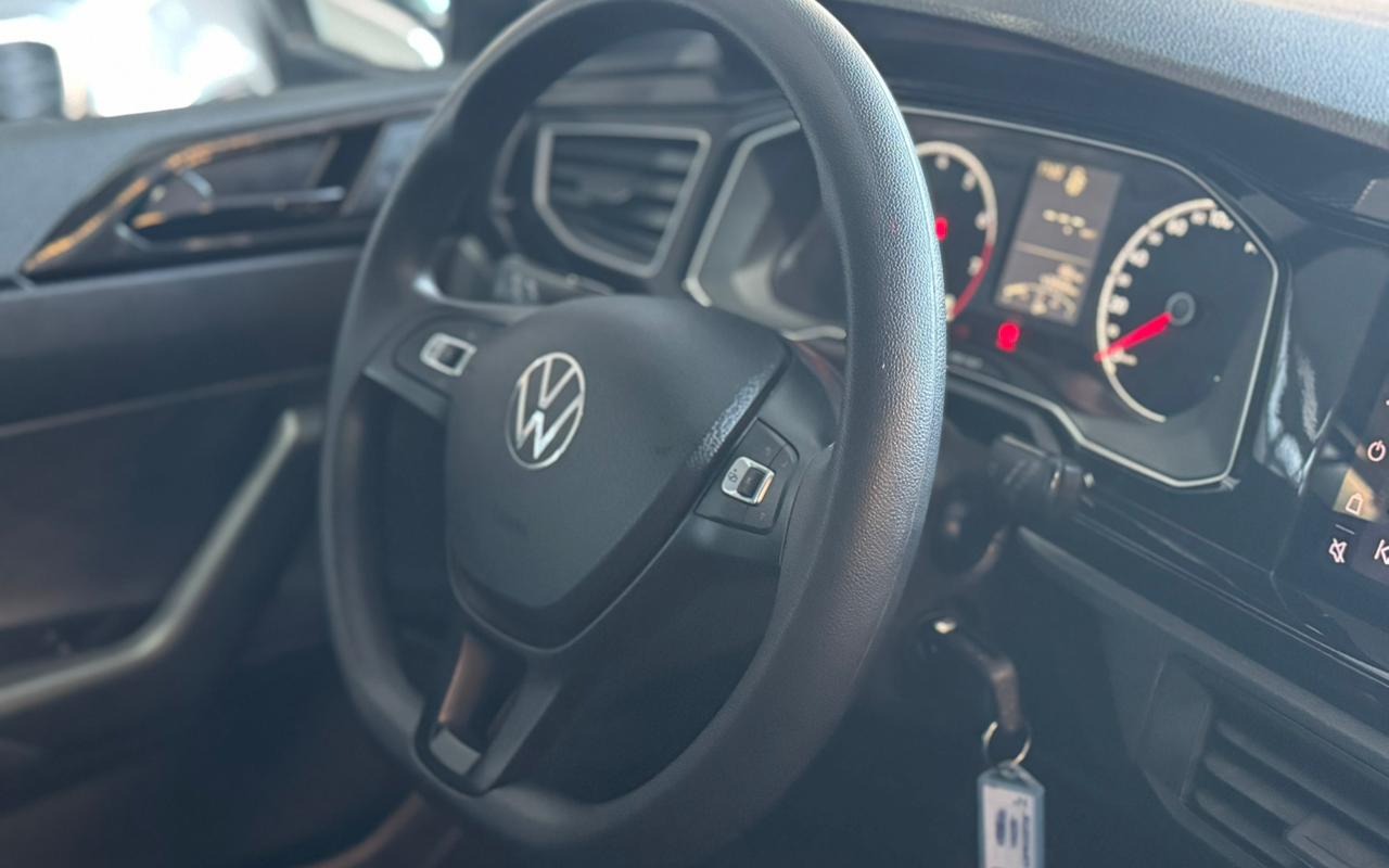 imagem-https://www.socarrao.com.br/sc-vehicle-images-prod/3646049/1788543614325-cG9sbyBicmFuY28xMi5qcGc.jpg