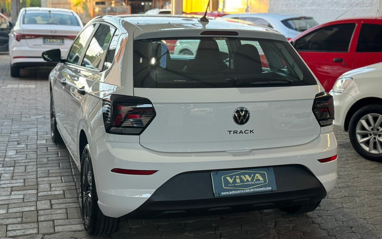 imagem-https://www.socarrao.com.br/sc-vehicle-images-prod/3646049/1788543614574-cG9sbyBicmFuY282LmpwZw.jpg
