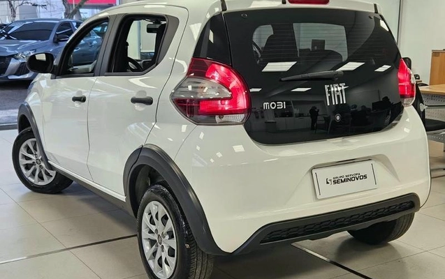 imagem-https://www.socarrao.com.br/sc-vehicle-images-prod/3646071/1788543696768-8420697_11_B_ffbf6c0211.jpeg